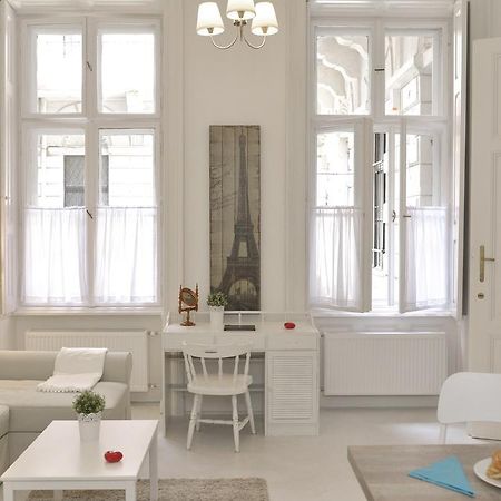 Paris Apartment Βουδαπέστη Δωμάτιο φωτογραφία